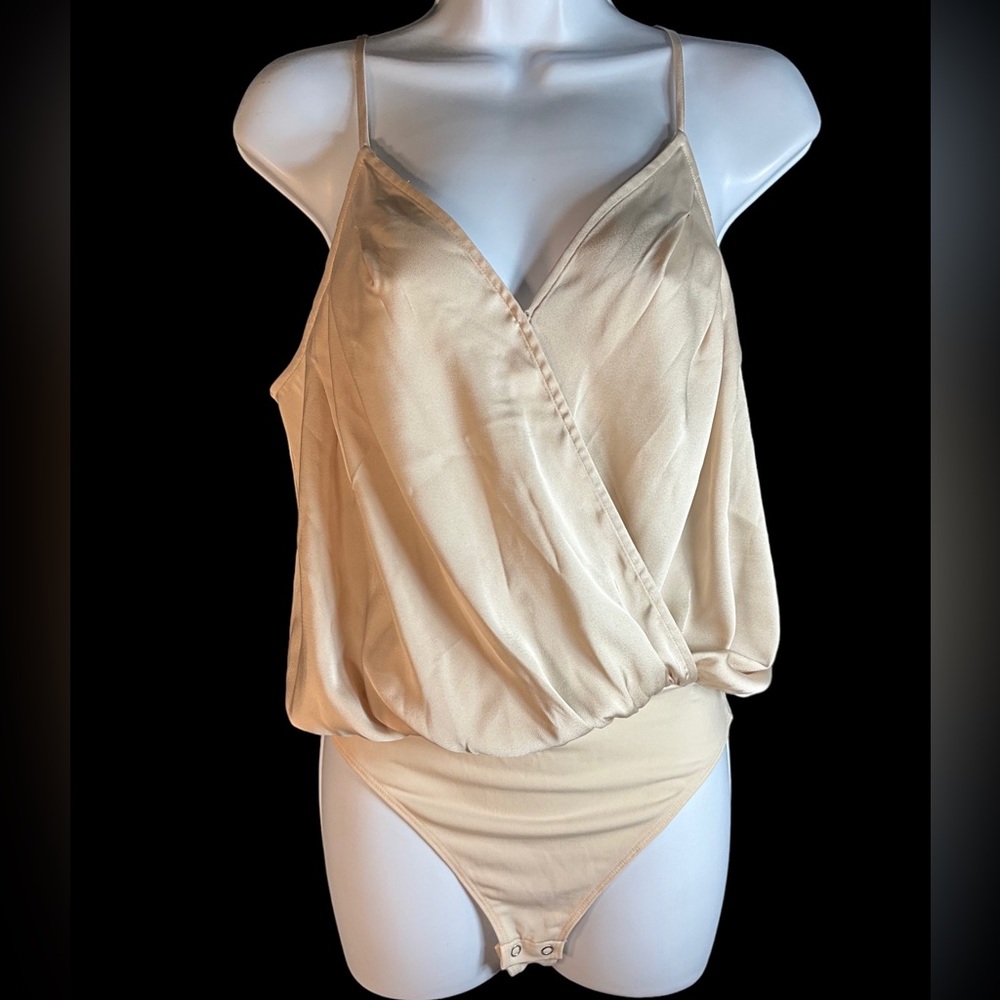 Women’s Express body suit🔥